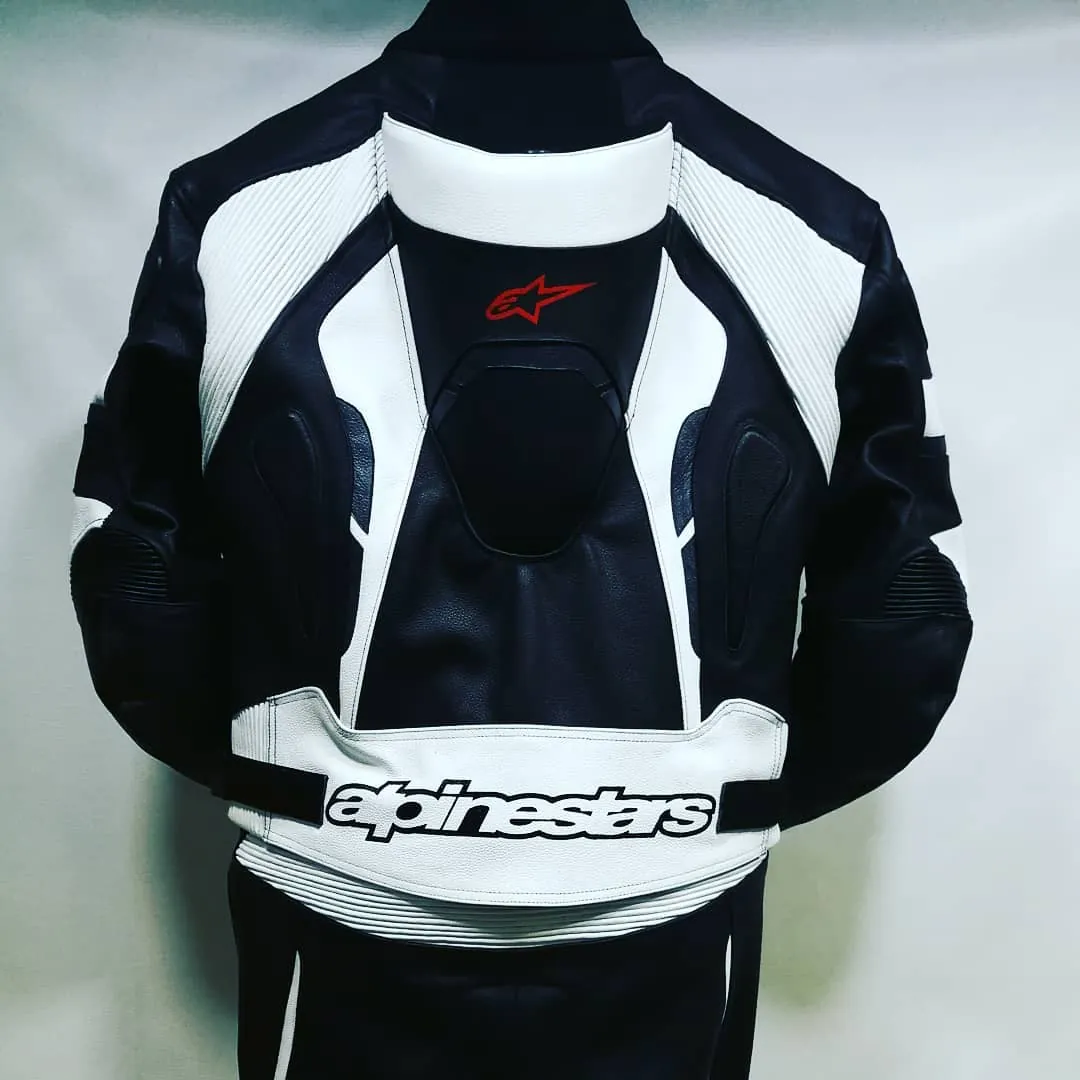 Handcrafted motorcycle leather racing suit from the Sazy workshop