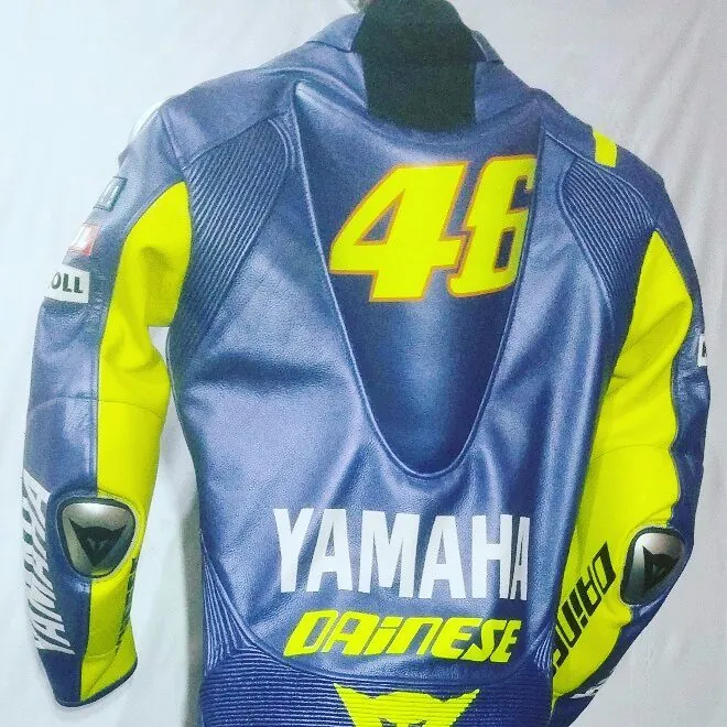 Handcrafted motorcycle leather racing suit from the Sazy workshop