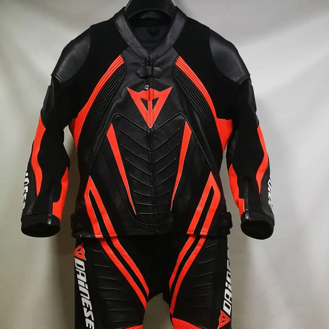 Handcrafted motorcycle leather racing suit from the Sazy workshop