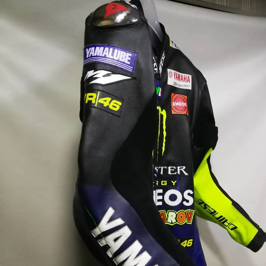 Handcrafted motorcycle leather racing suit from the Sazy workshop