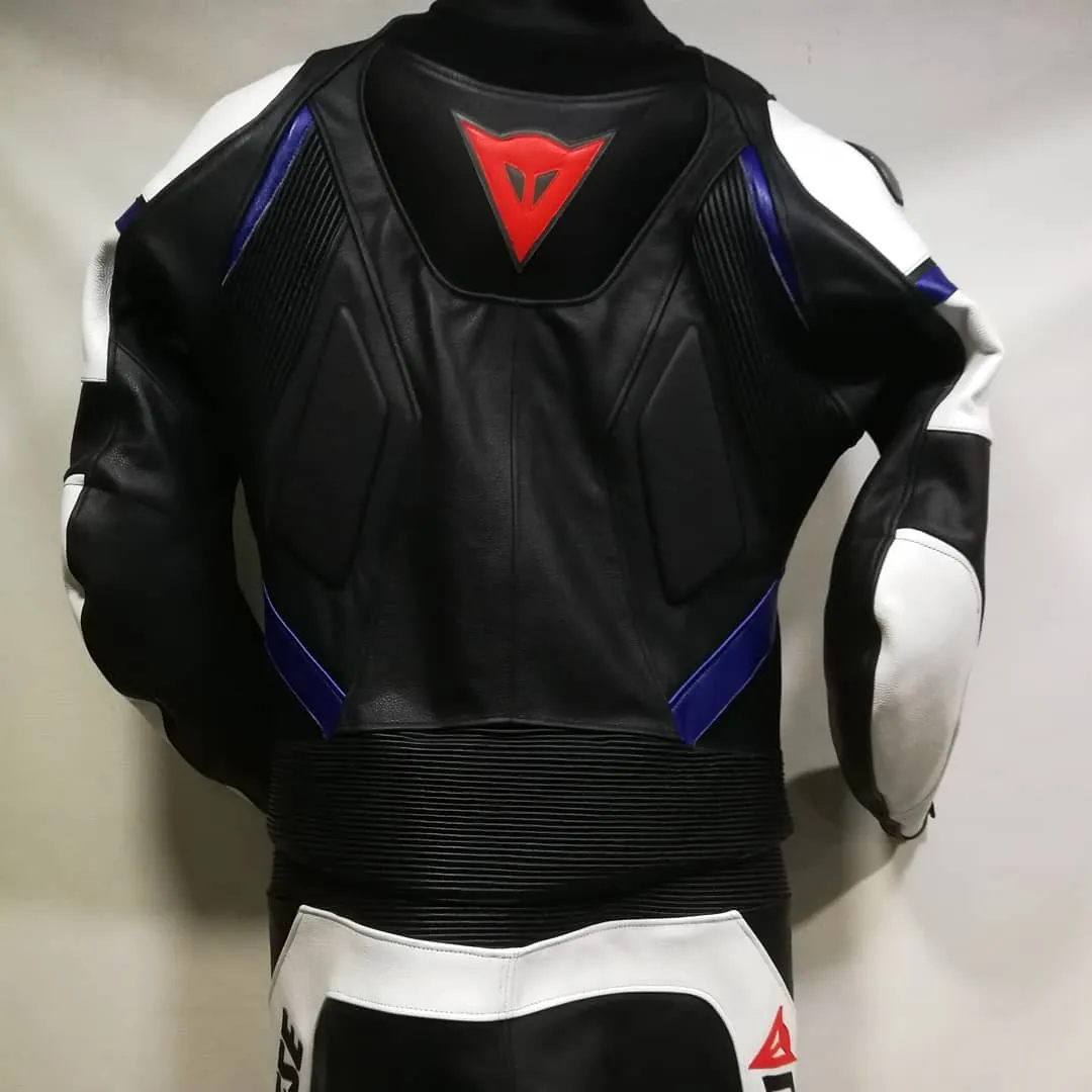 Handcrafted motorcycle leather racing suit from the Sazy workshop