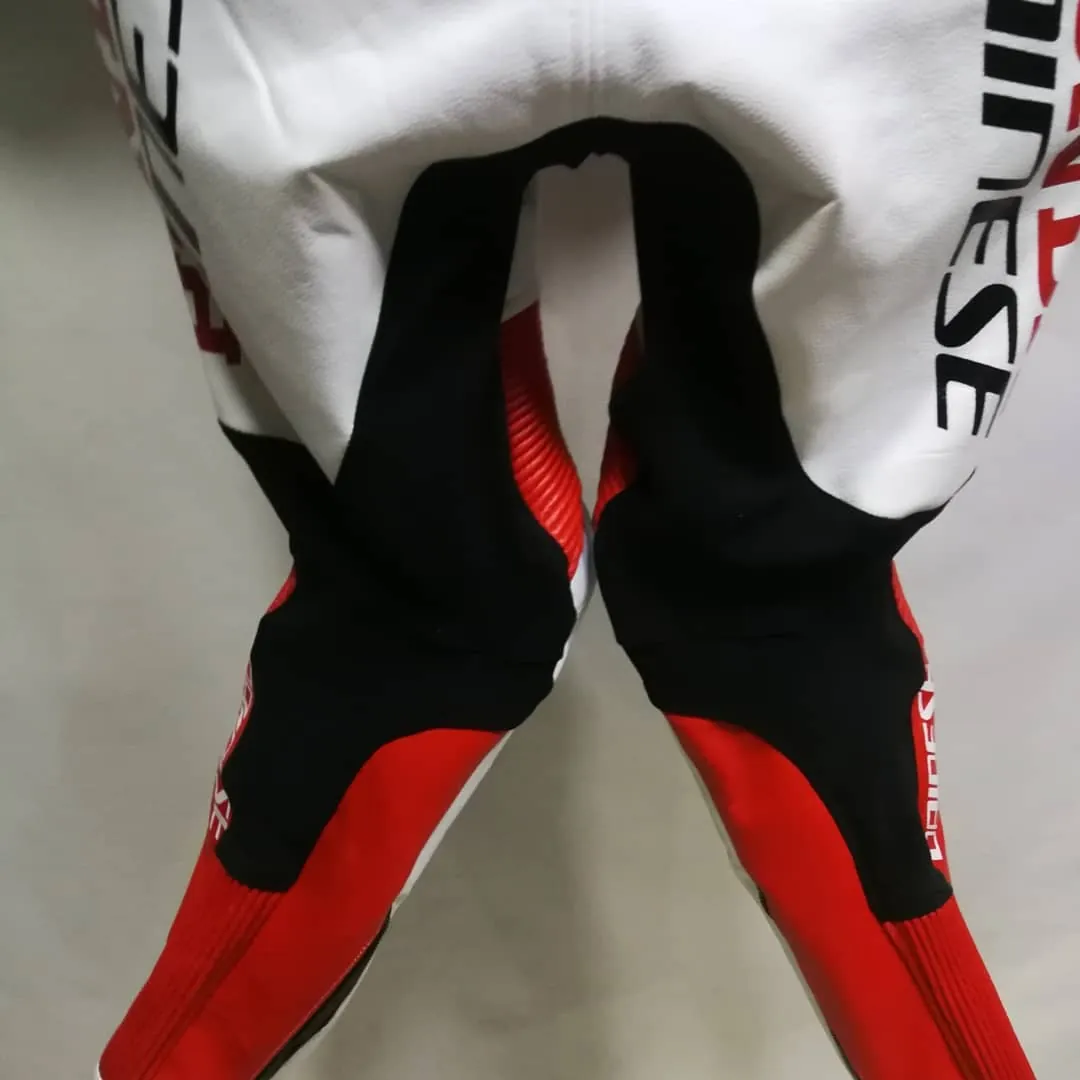 Handcrafted motorcycle leather racing suit from the Sazy workshop