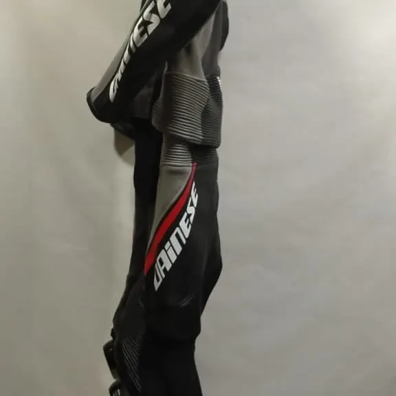 Handcrafted motorcycle leather racing suit from the Sazy workshop
