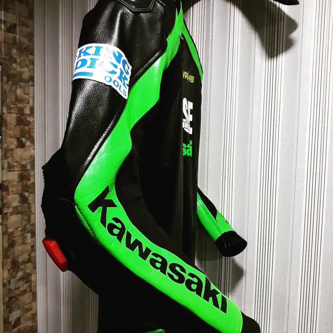 Handcrafted motorcycle leather racing suit from the Sazy workshop