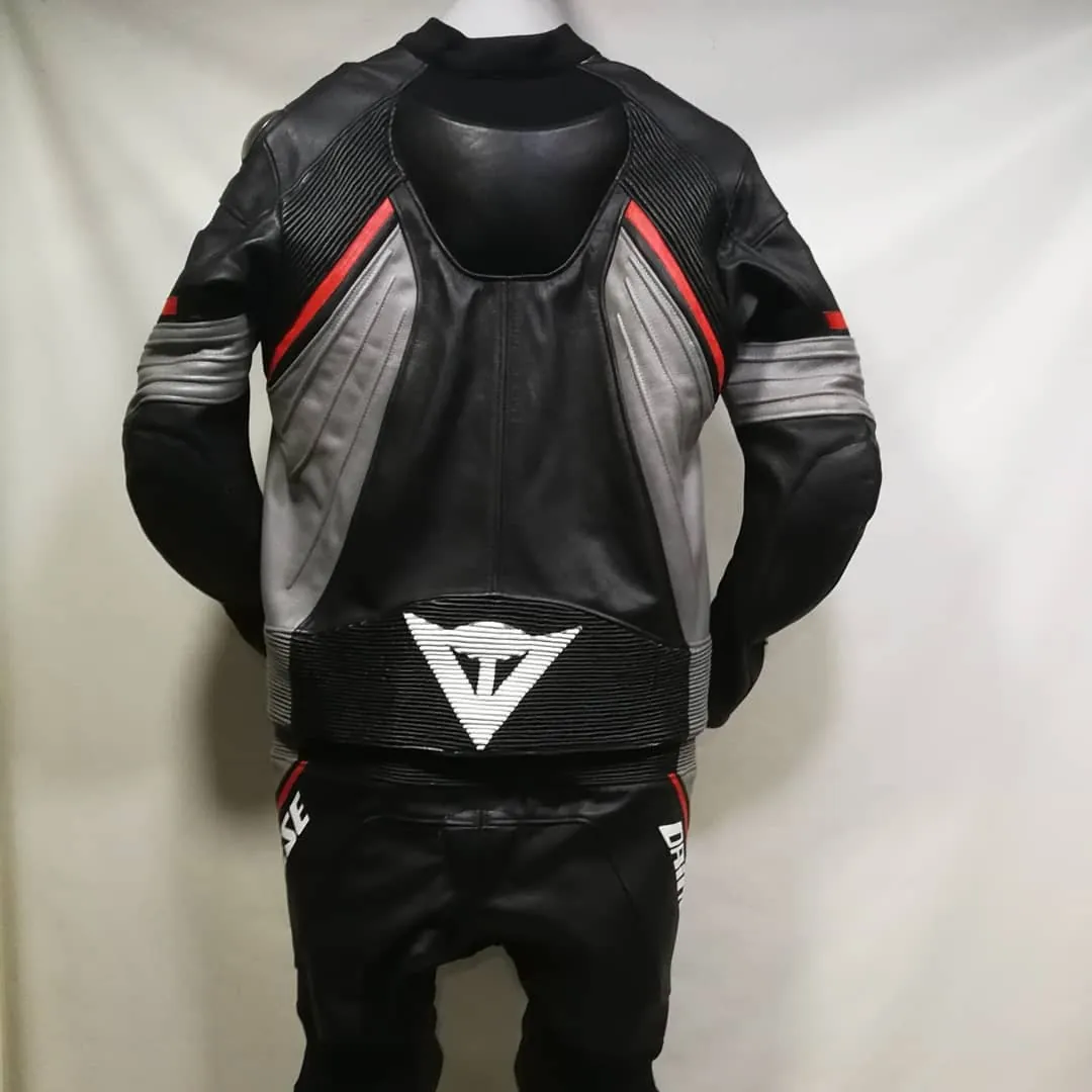 Handcrafted motorcycle leather racing suit from the Sazy workshop
