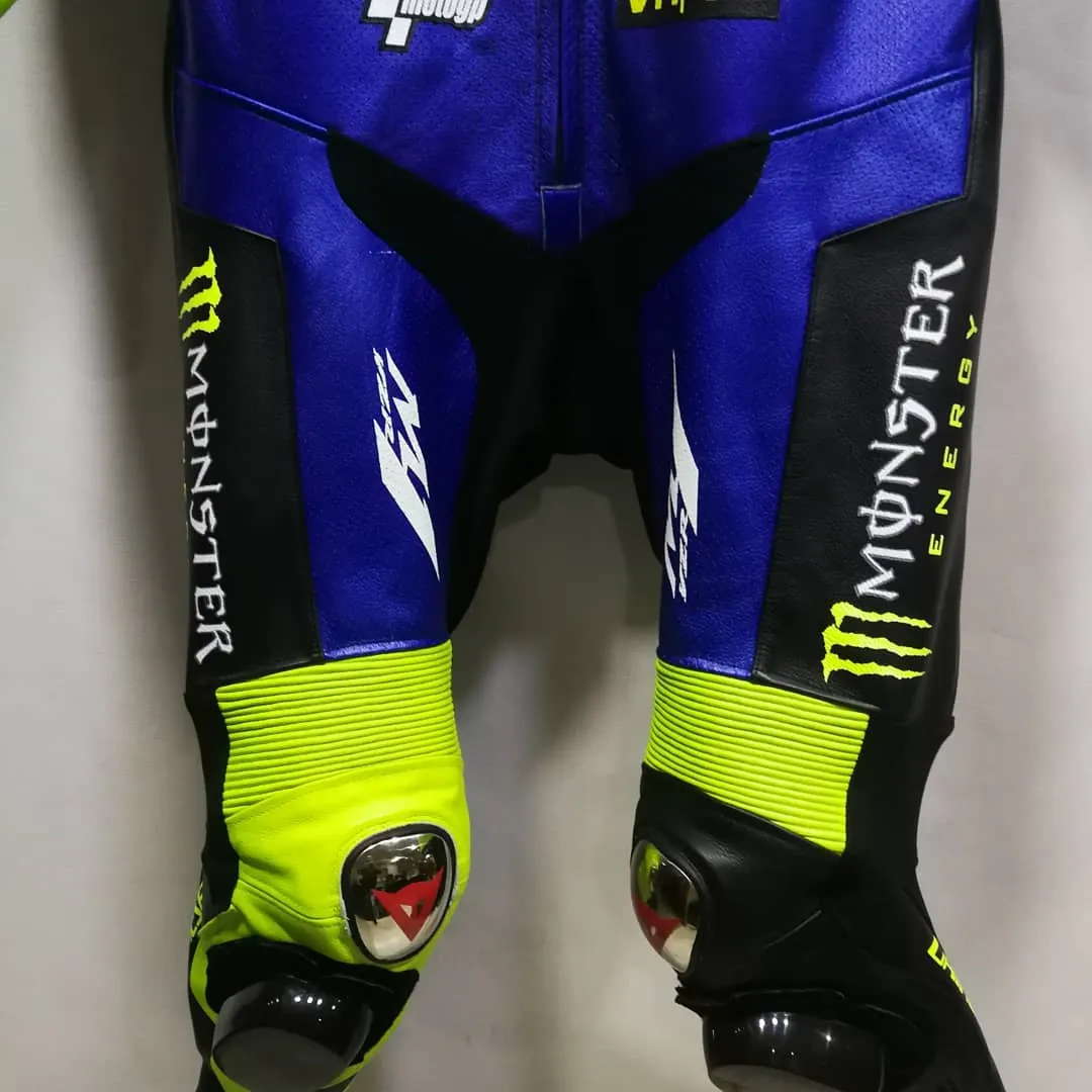 Handcrafted motorcycle leather racing suit from the Sazy workshop