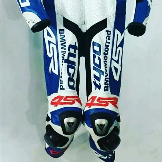 Handcrafted motorcycle leather racing suit from the Sazy workshop