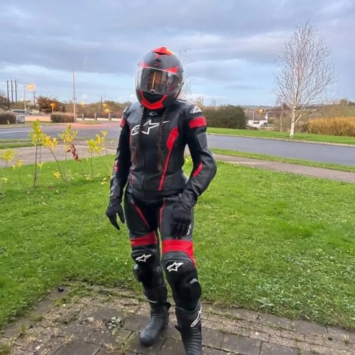 Handcrafted motorcycle leather racing suit from the Sazy workshop