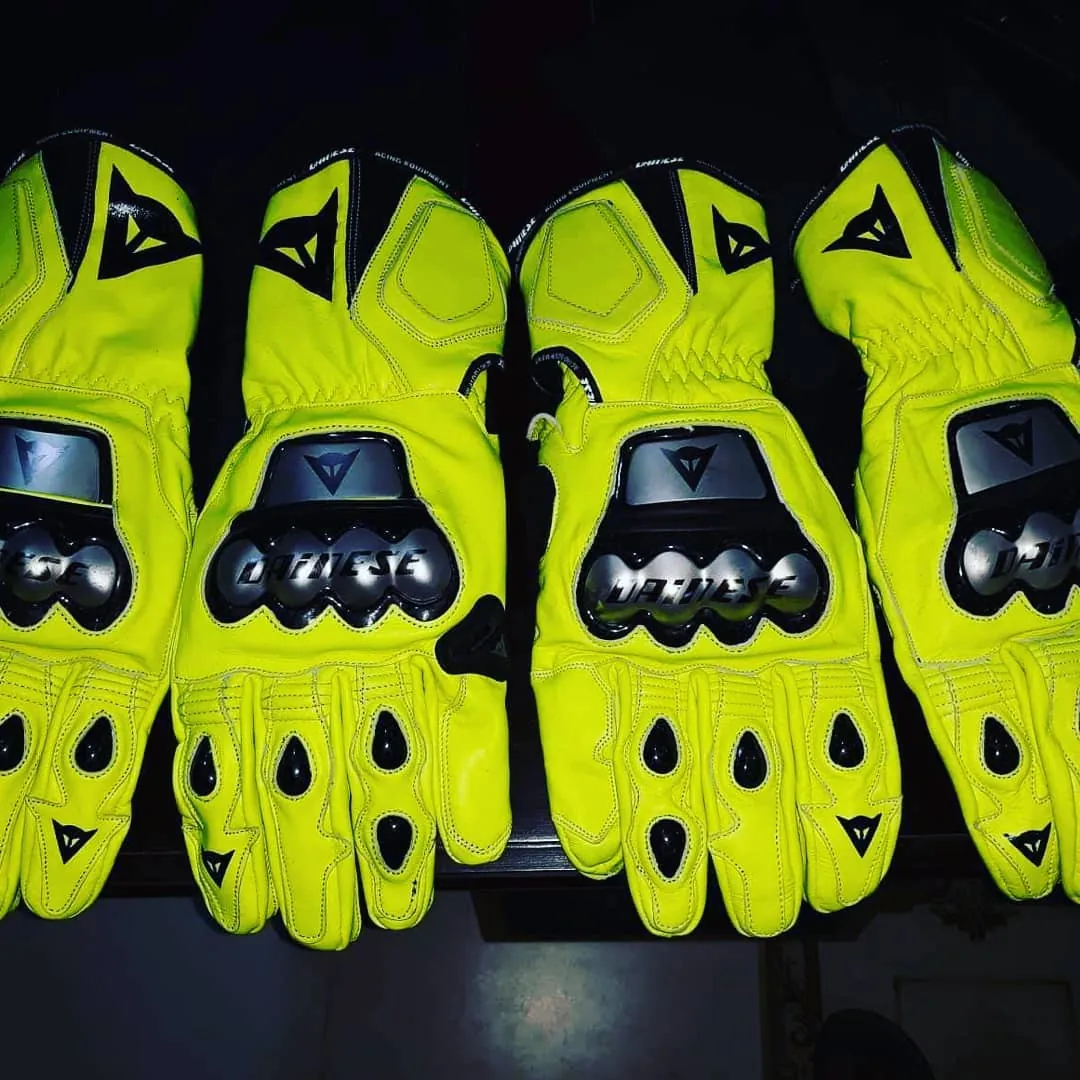 Handcrafted motorcycle leather racing suit from the Sazy workshop