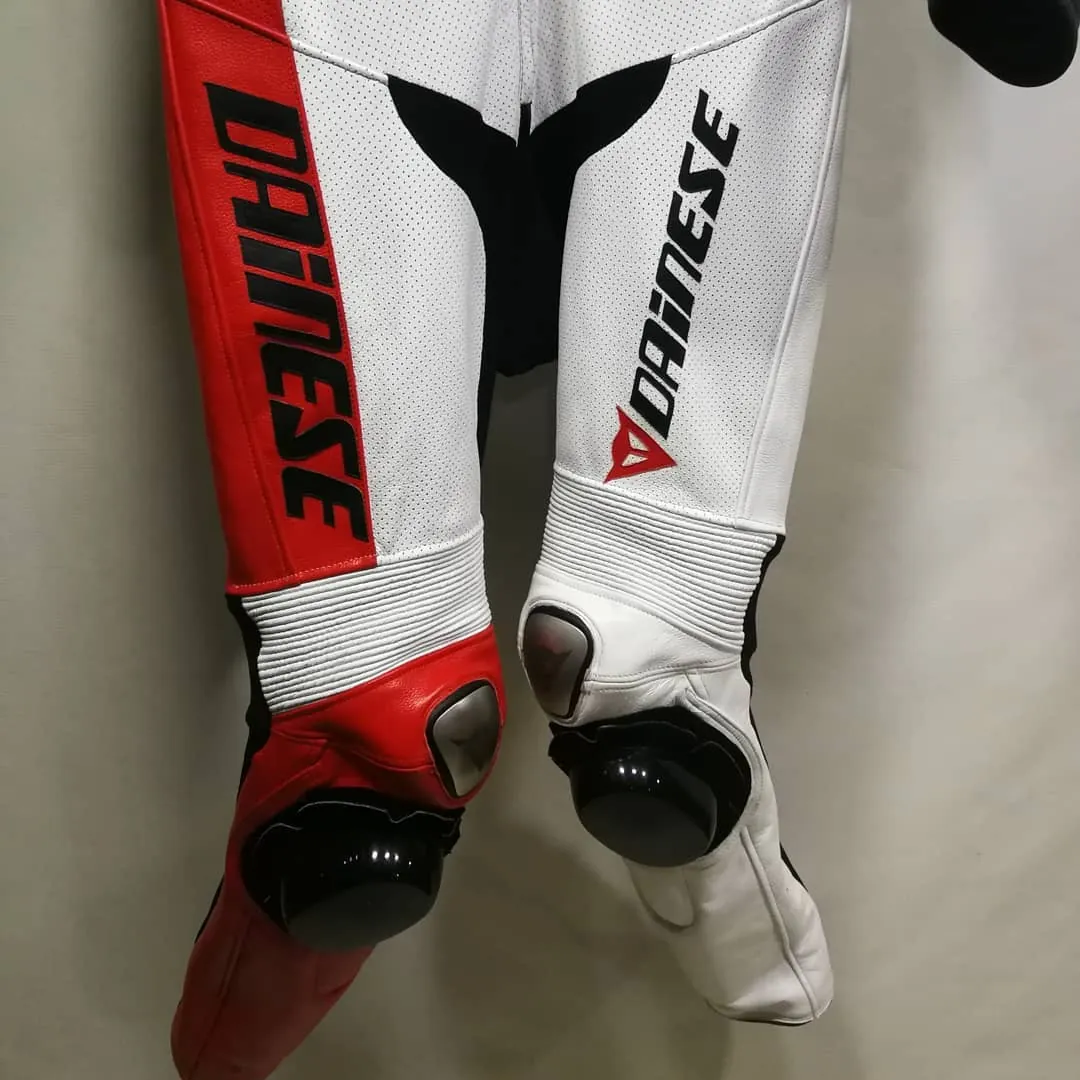 Handcrafted motorcycle leather racing suit from the Sazy workshop