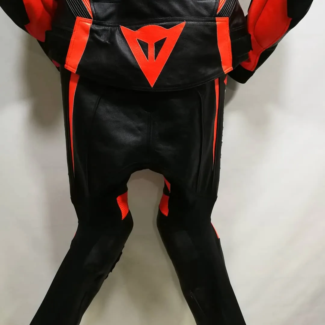Handcrafted motorcycle leather racing suit from the Sazy workshop