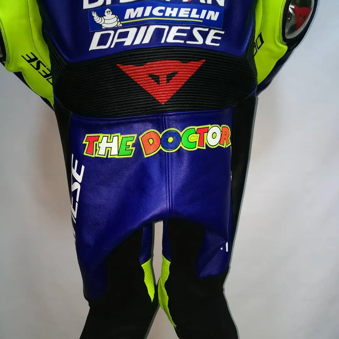 Handcrafted motorcycle leather racing suit from the Sazy workshop