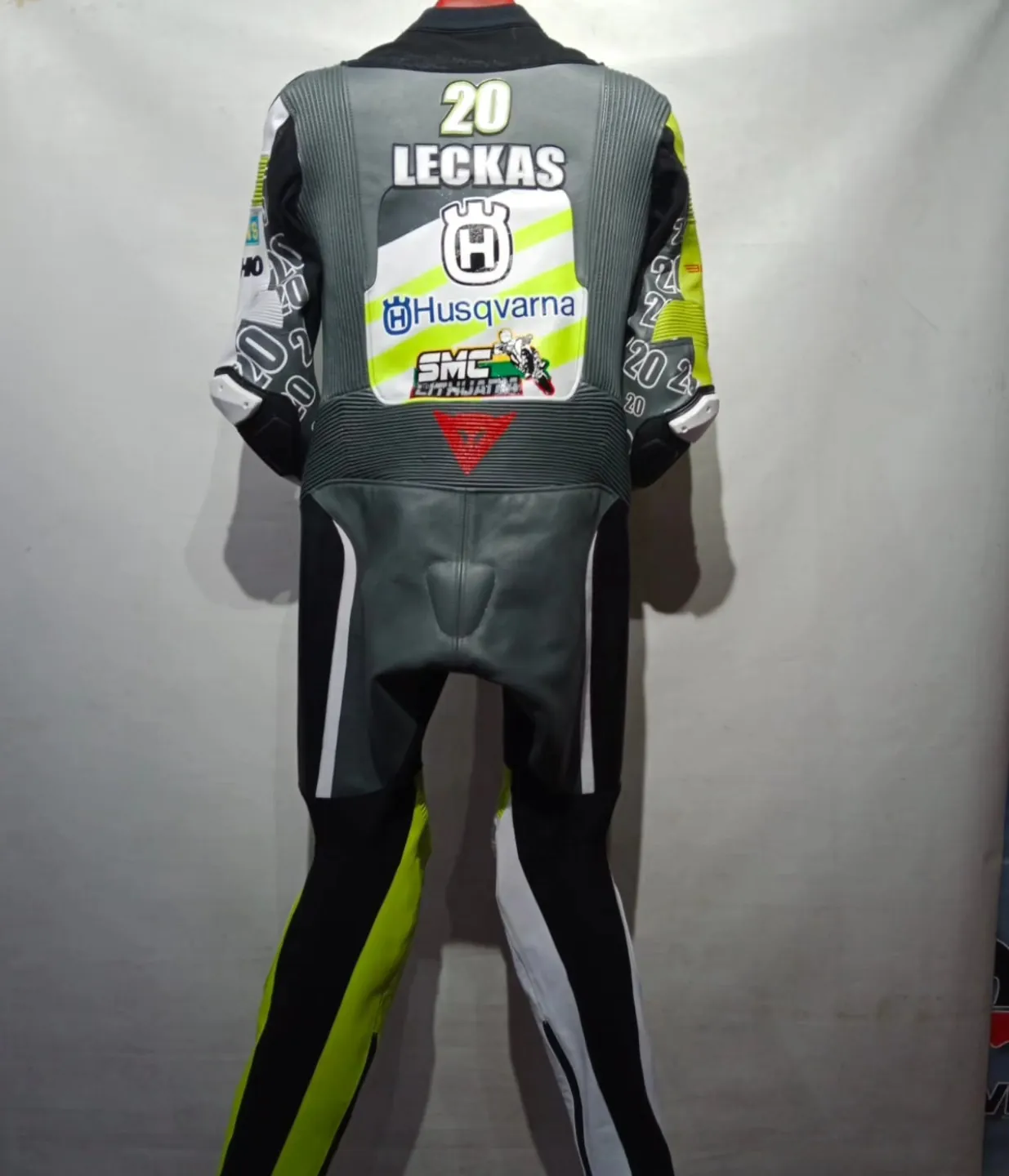 Handcrafted motorcycle leather racing suit from the Sazy workshop