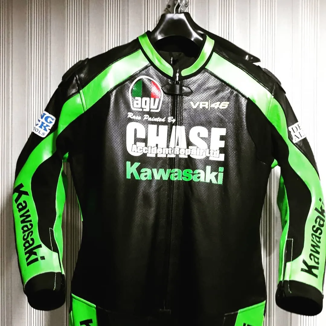 Handcrafted motorcycle leather racing suit from the Sazy workshop